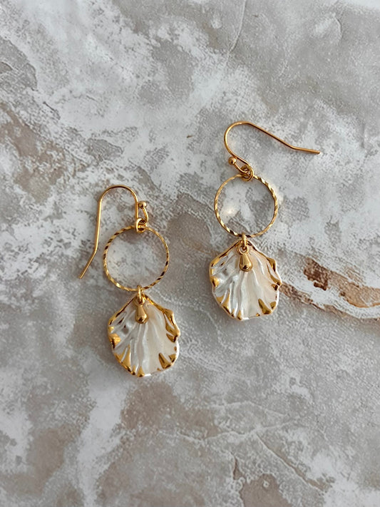 Caracol Golden Earrings