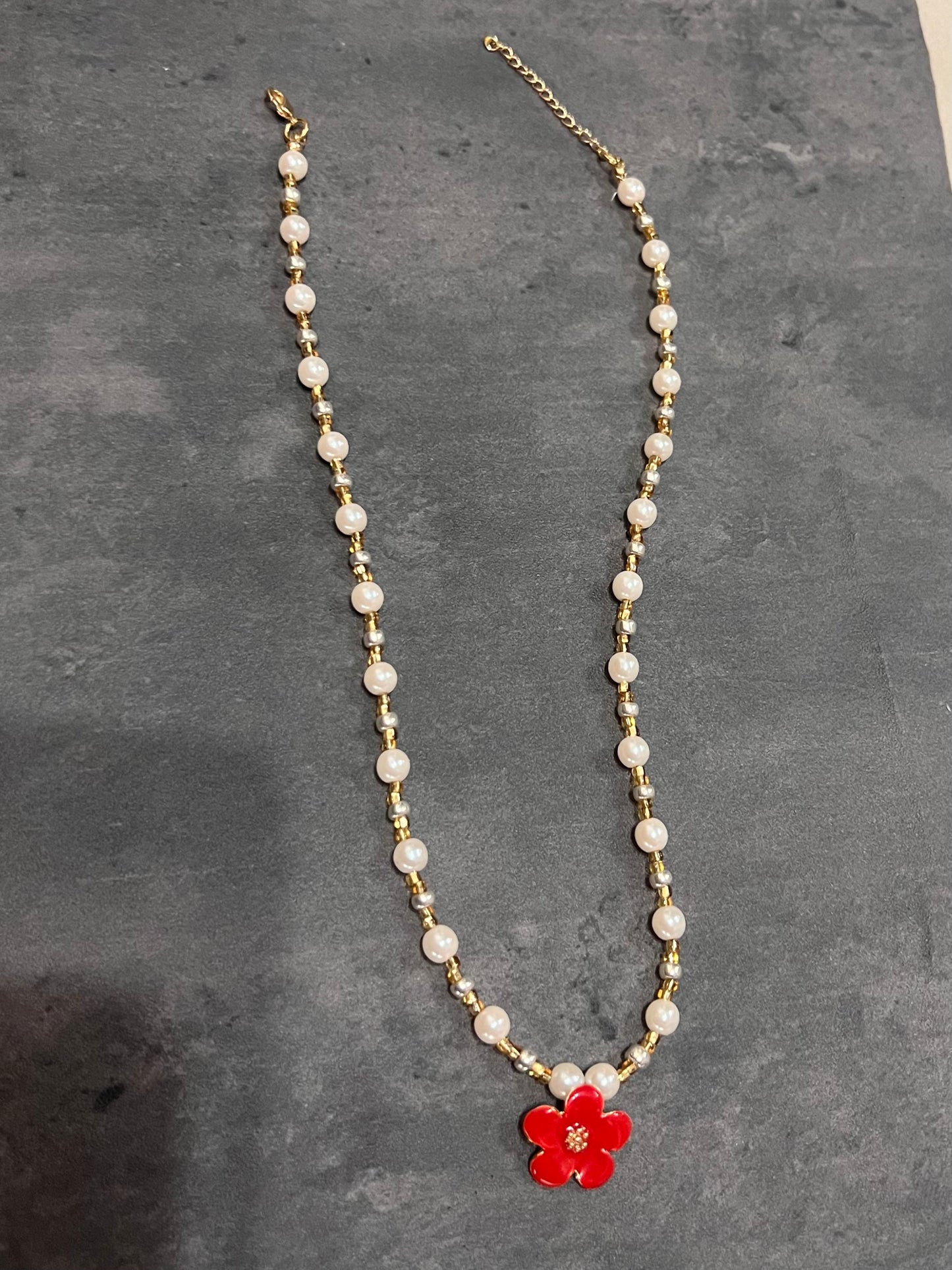 MAGA Pearls Necklace