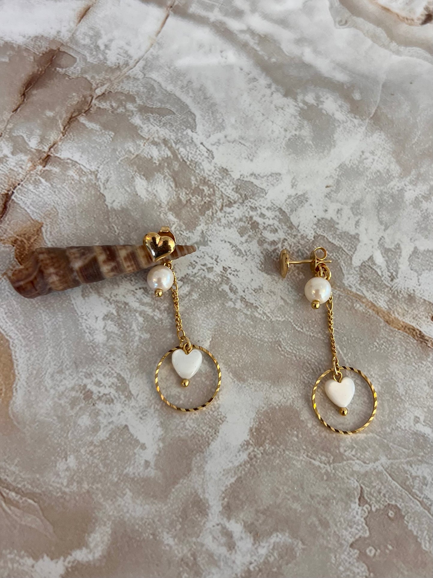 Dangle Nacar Heart Earrings