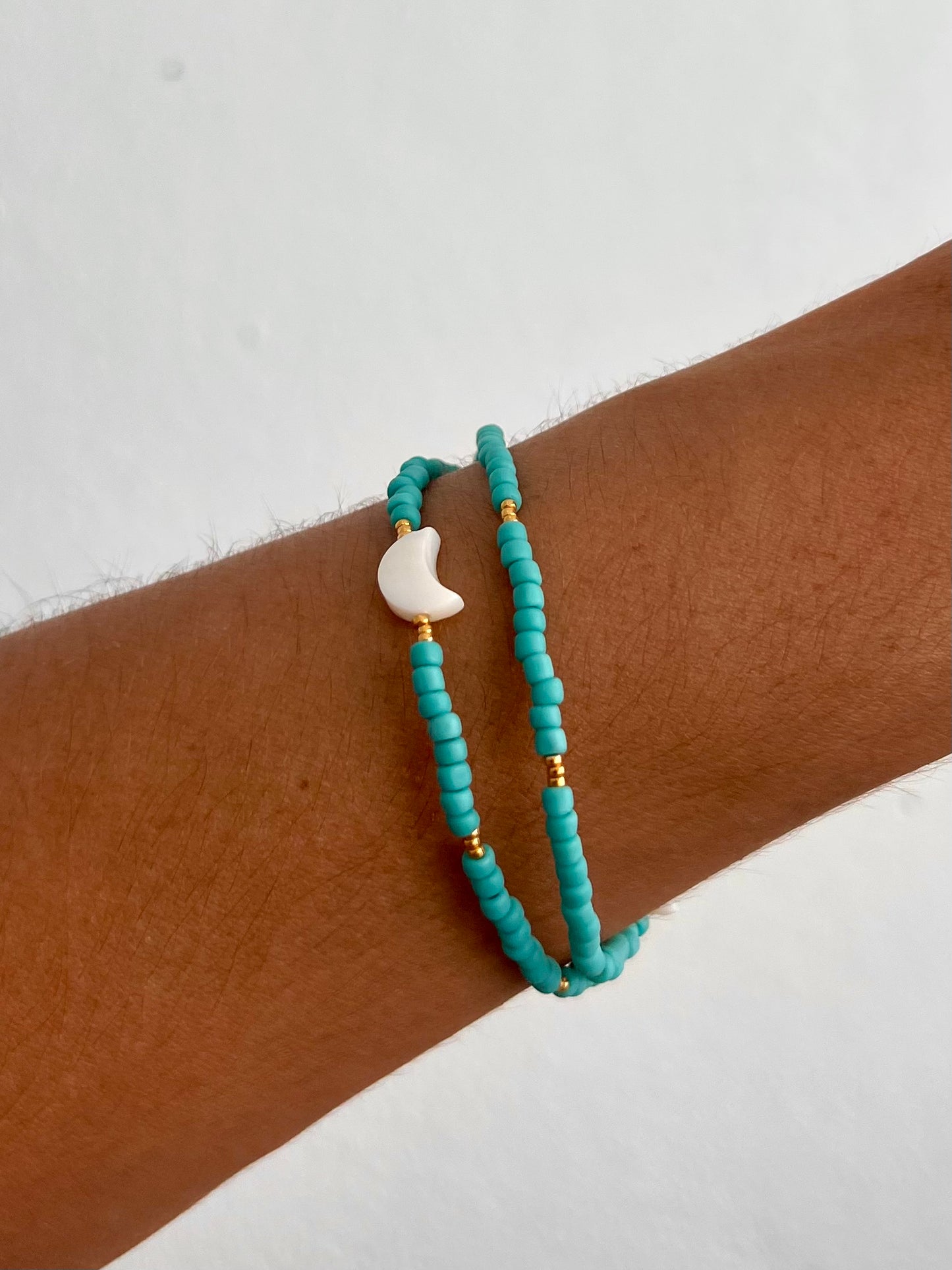 Nacar Moon Blue Necklace