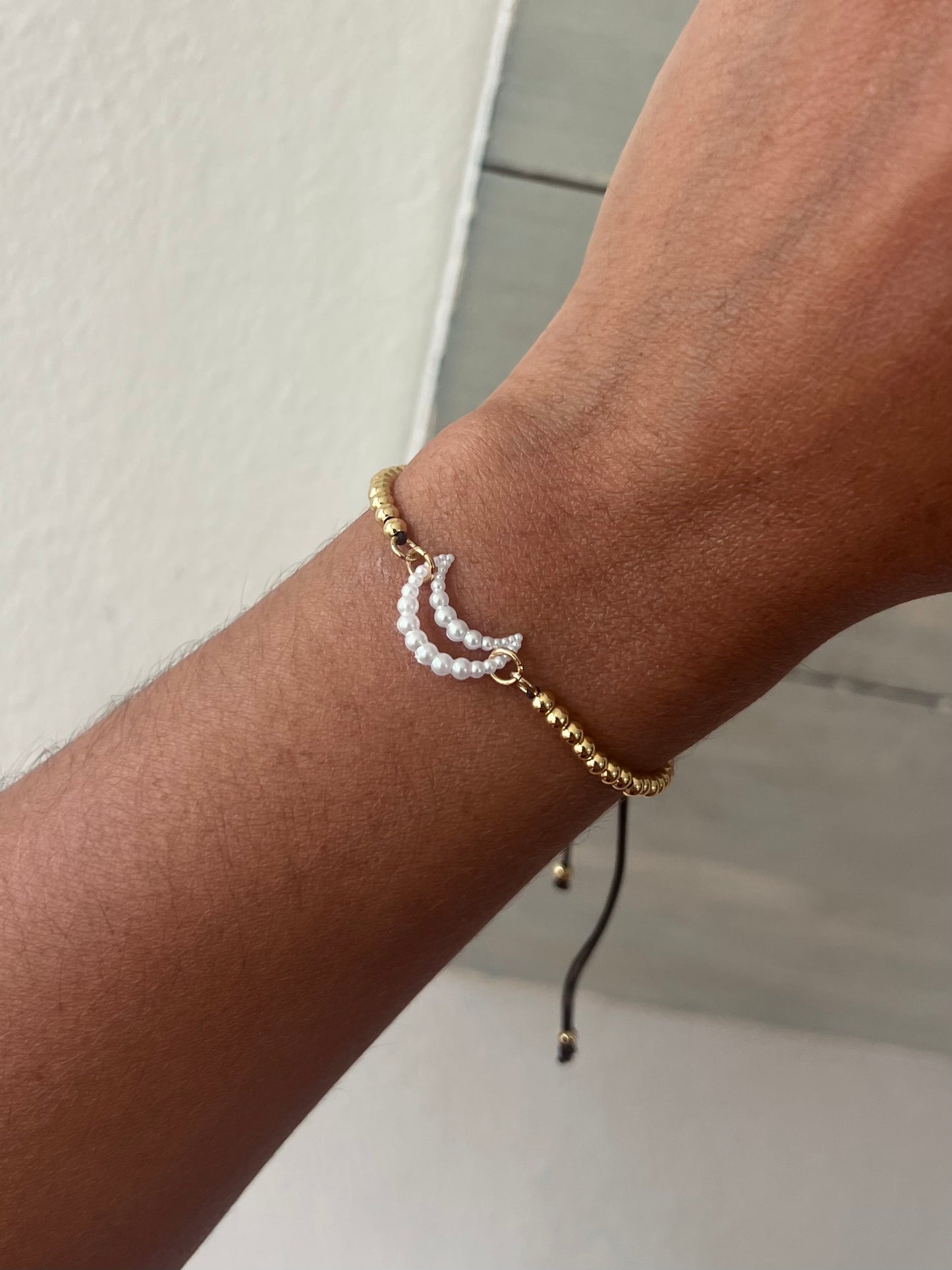 Pearl Moon Black Bracelet