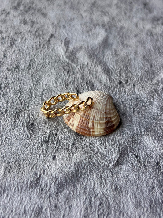 Cubana Ear Cuff