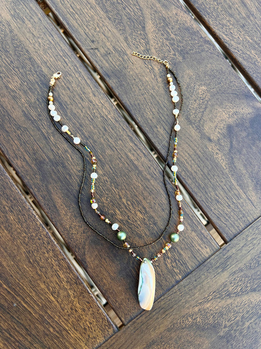 Green Nacar Necklace