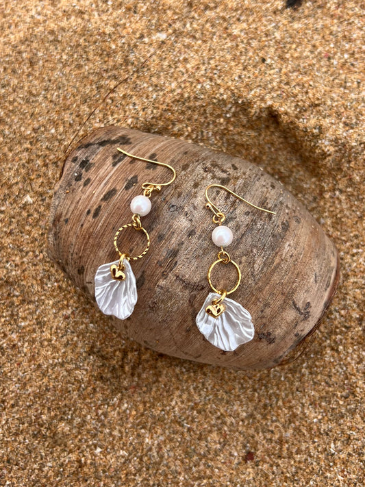 Petalito Earrings