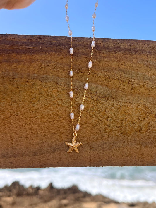 Esterlas Necklace