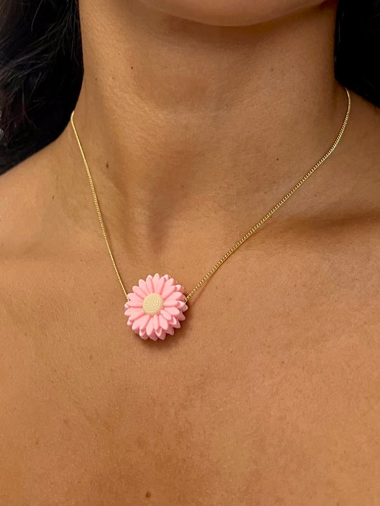 Colorful Daisy Necklaces