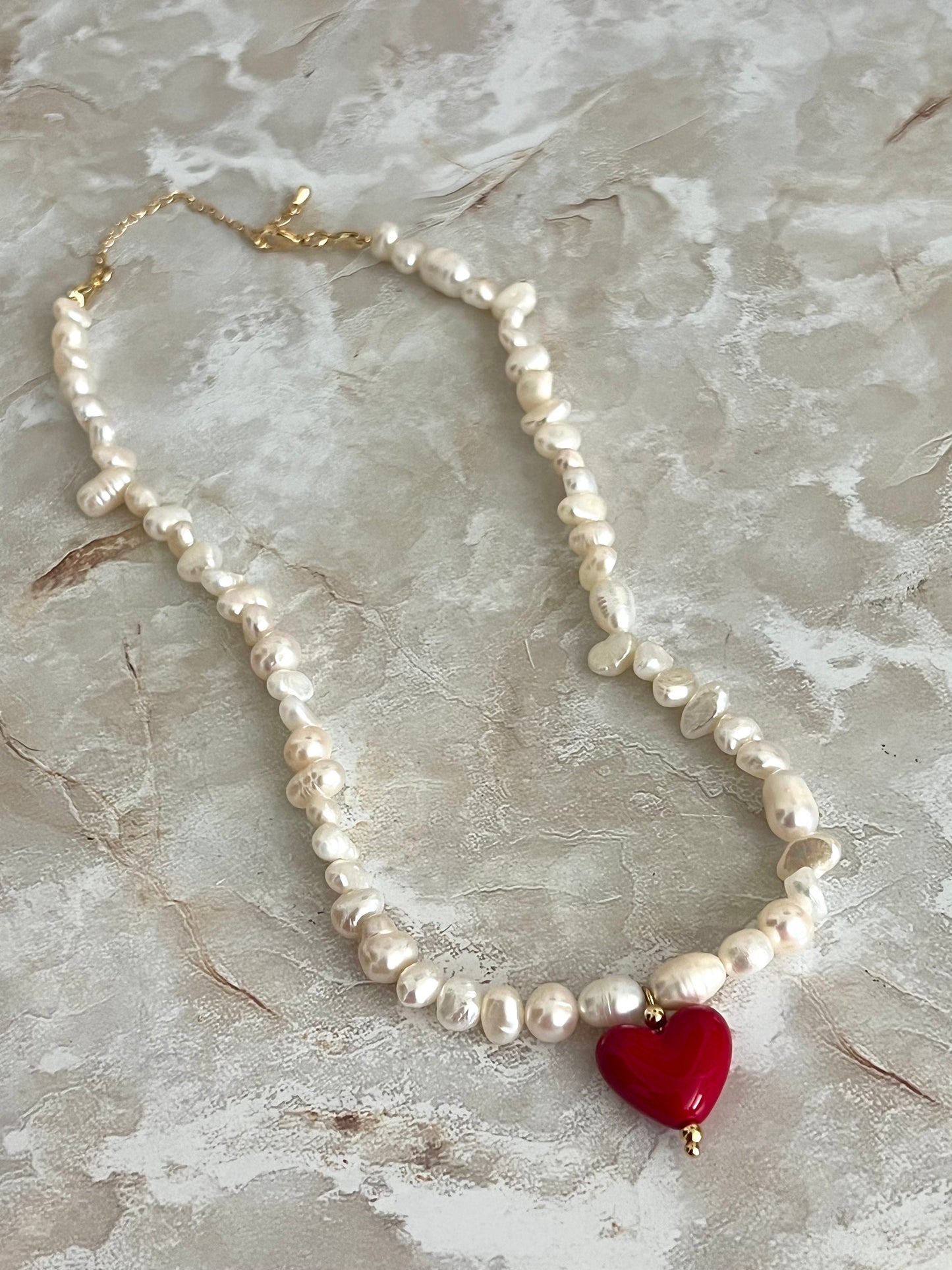 Red Heart Pearls Choker