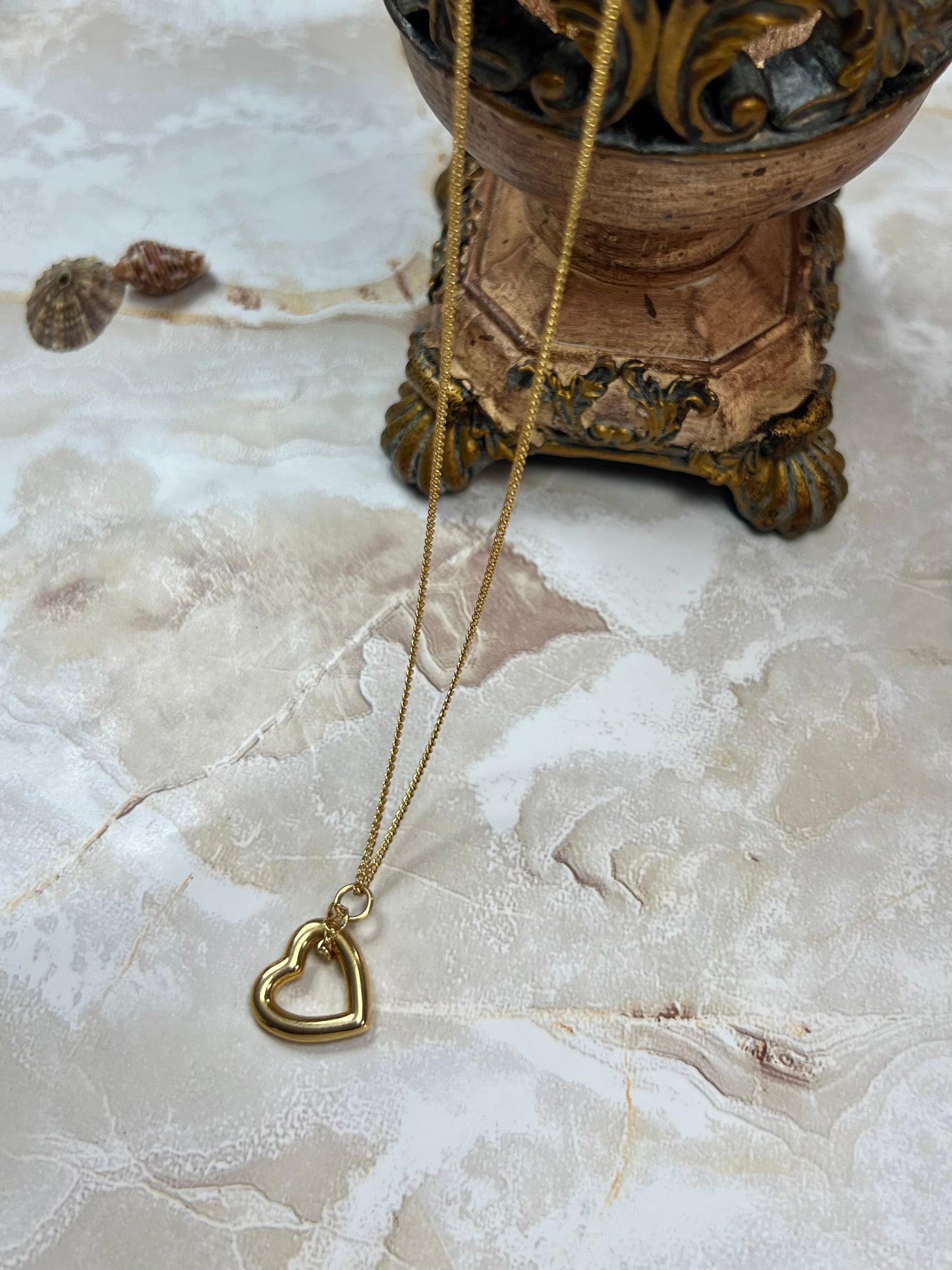 Open Chunky Heart Necklace