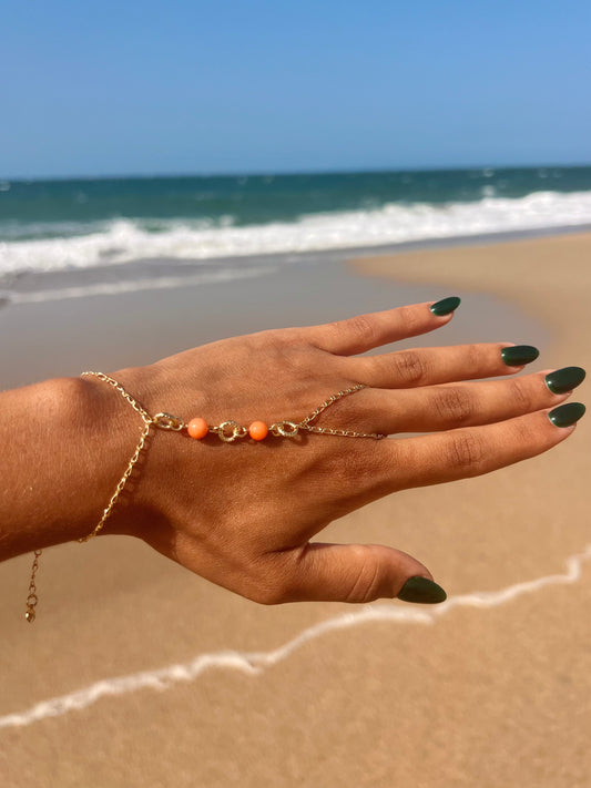 Domes Hand Chain